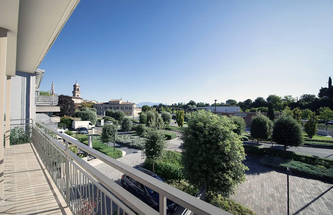 Apart-Hotel la Rocchetta-1